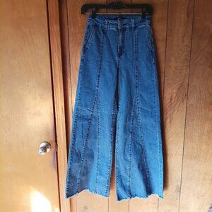 Forever 21 Women's Wide Leg Cropped Jeans Raw Hem Denim Pants Size S
